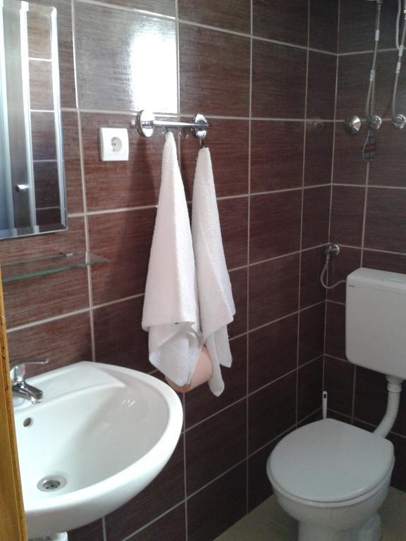 Waterfront Apartments Tisno Room photo